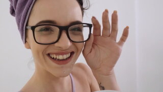 Small-titted teen Ohana Petite porn clip 
